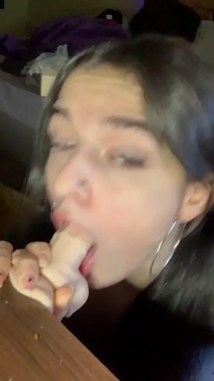 Am I a good slut puppy? ?