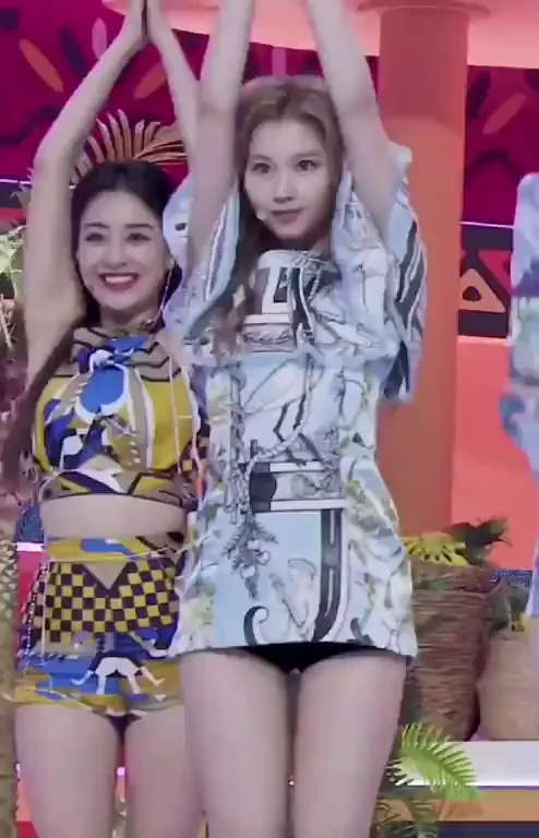 Twice- Sana