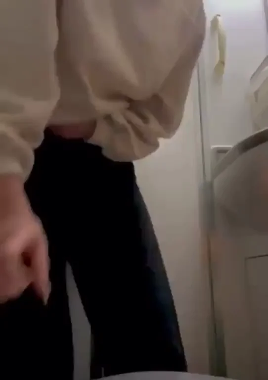 Mile High Jilling: Airplane Lavatory Pussy Rubdown for Club Members