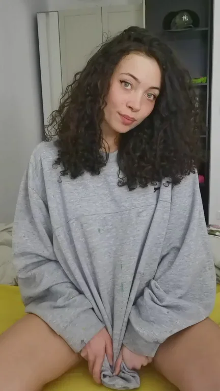Hoodie Tease Unleashes Massive Tits & Juicy Pussy Surprise 😈🍑