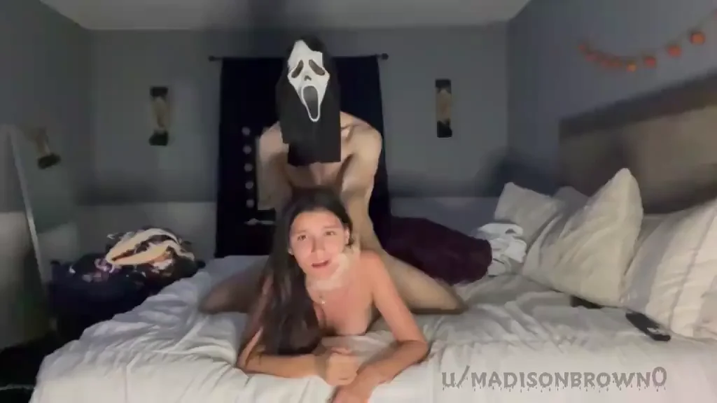 Ghostface is so hot ?