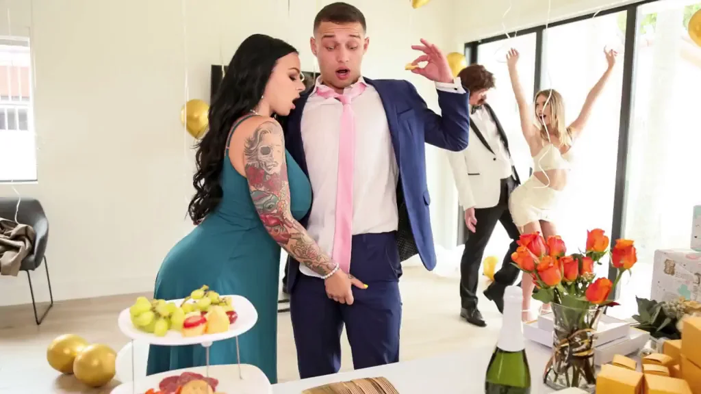 💒 Wedding Creampie Slut ft. Payton Preslee & Johnny The Kid 🍑💦