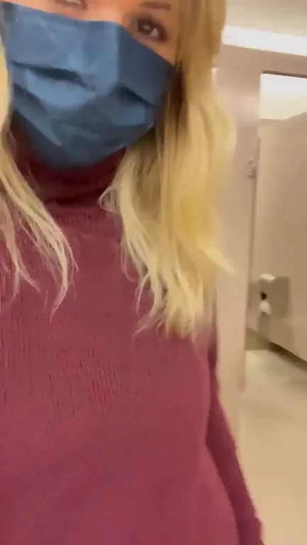 Naughty break from work [gif]