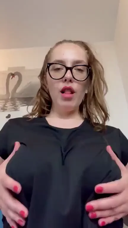 🔥 Flashing My Perky Tits for You Turns Me On So Bad 😈