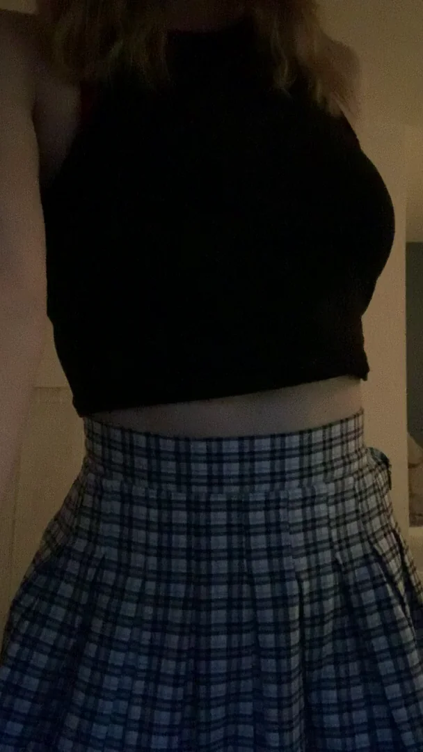 Mom's Out, Quick Taboo Fuck with Kathi! 😈🍑💦