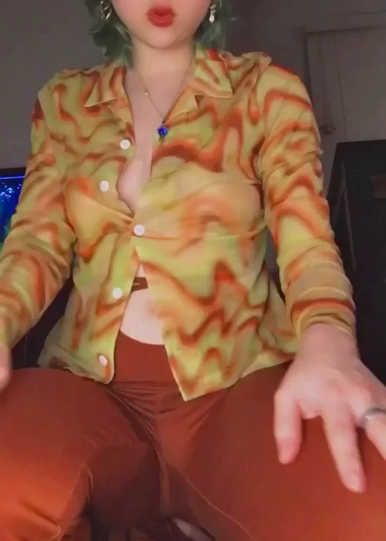 My clothes disappear whenever you ask ? (5’1)