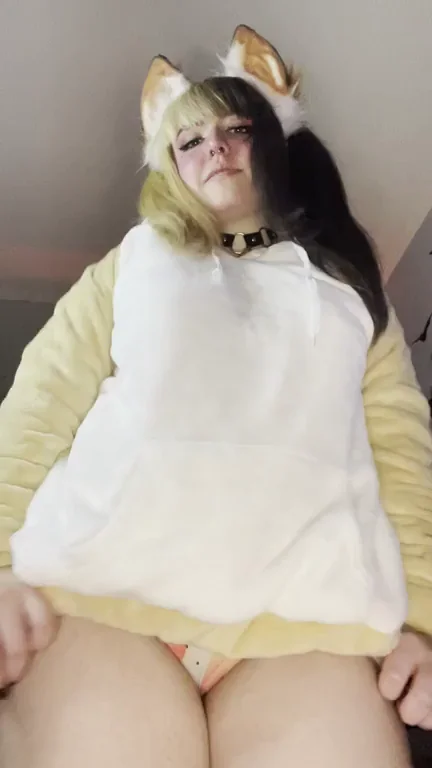 Pet This Naughty Puppy Slut 🐶💦