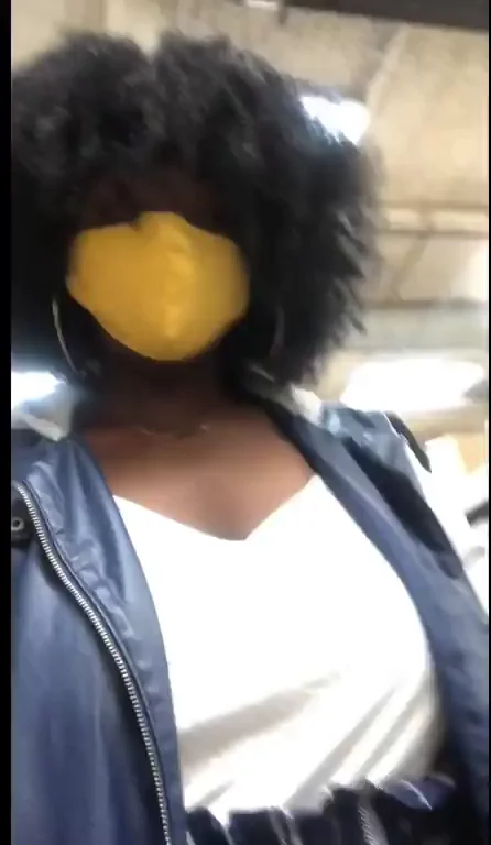 Ebony Babe Dresses Slutty for Grocery Flirts & Eye-Fucks Strangers