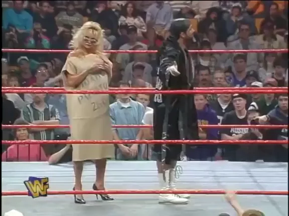 Former wwe diva Rena (sable) Mero