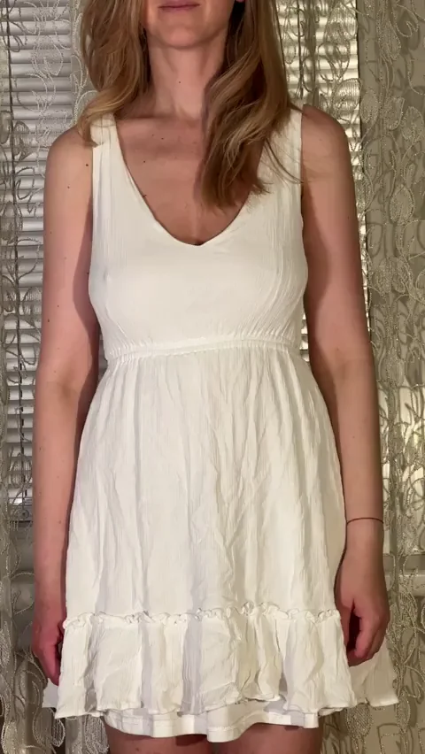 Unshaven MILF's Bushy Pussy Wins Your Cock Race 💦🐱