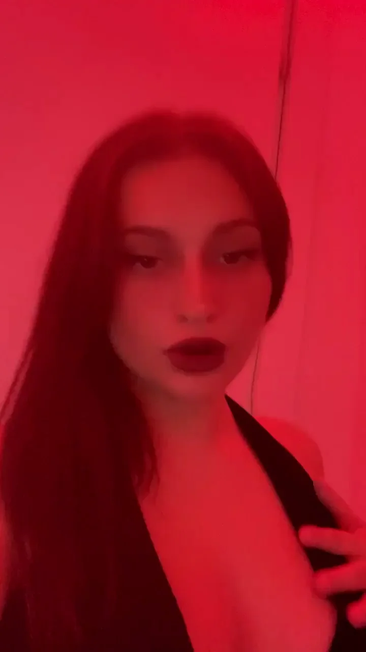 I'm turning into such an anal slut