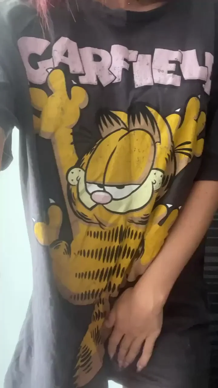 Petite Garfield Slut's Epic Titty Drop & Pussy Flash Reveal