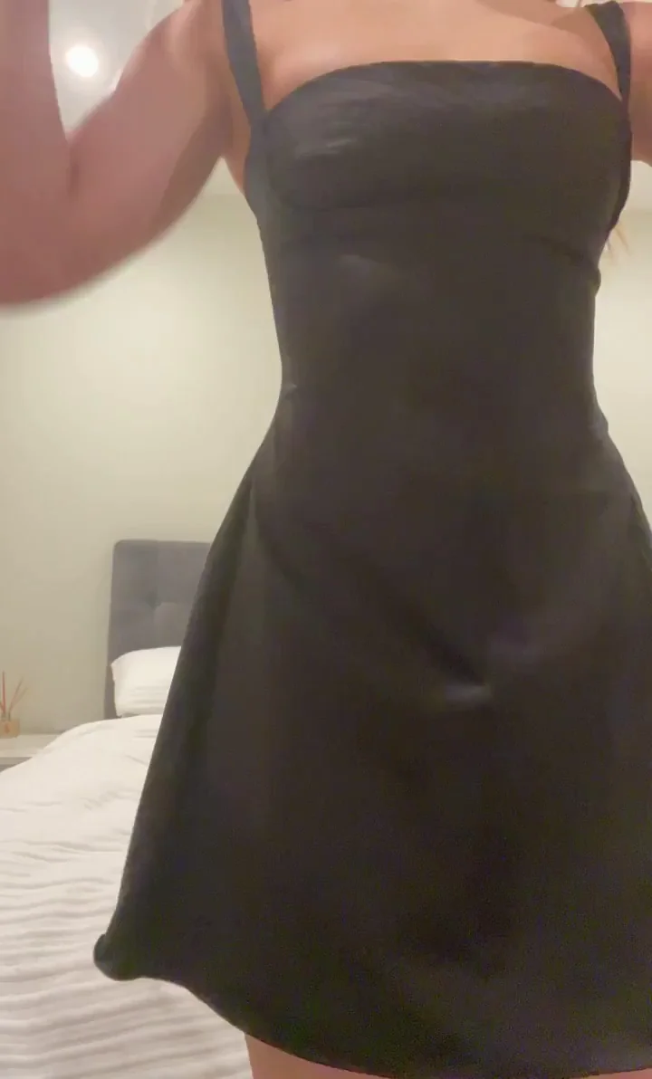 would you fuck my 18 yo bod in this dress? 🤤