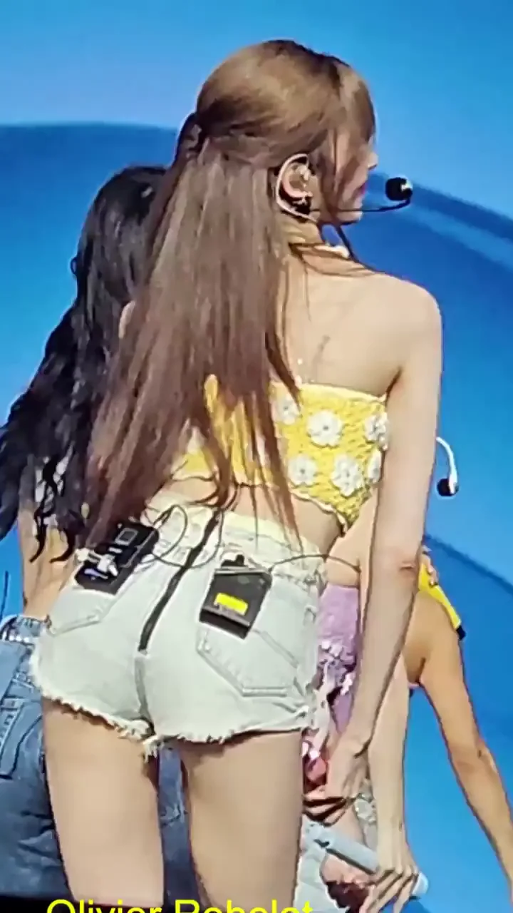 TWICE - Sana
