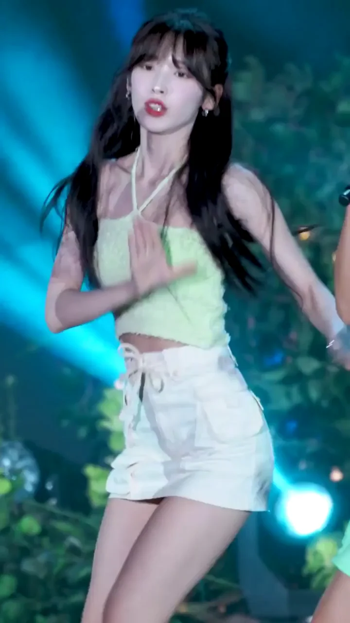 Oh My Girl - Arin