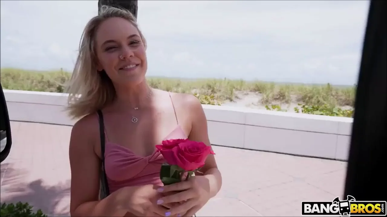 Kelsey Kane - Kelsey Loves Roses And BBCs