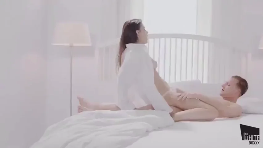 🔥 Girl's Juicy Pussy Tunnelbear Ride 💦[/r/tunnelbear]