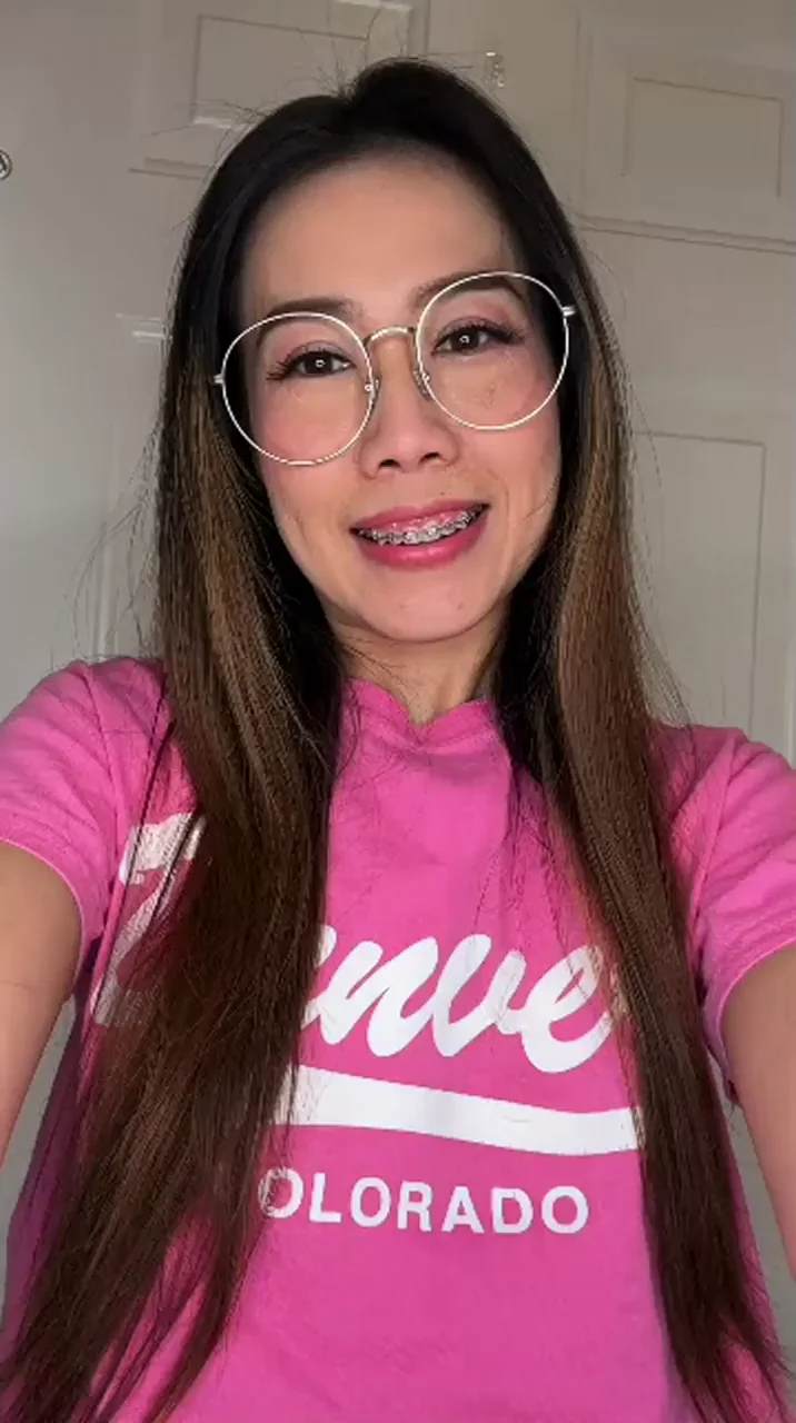 Say hi to my Asian pussy
