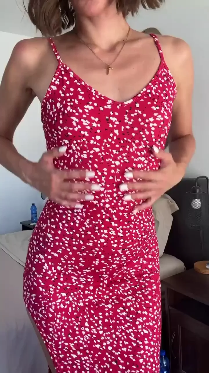 Play with My Tiny Tits & Juicy Big Ass 😈🍑