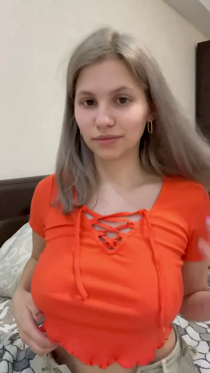 Proof that I'm not wearing bra