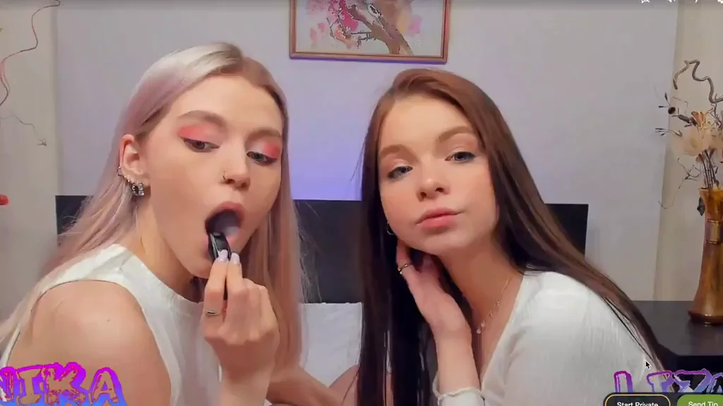 Blonde Bombshell & Brunette Babe: Sloppy Lick Tease to Steamy Kiss