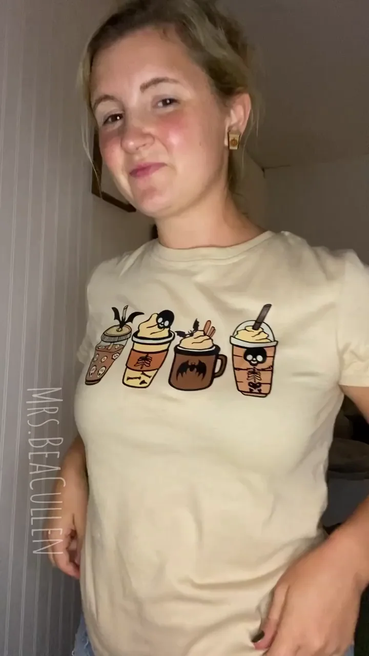 Just your friendly neighbor, ready to show off her tits