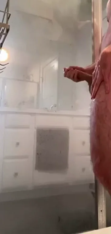 Spit or Gulp That Thick Cock? 💦🍆