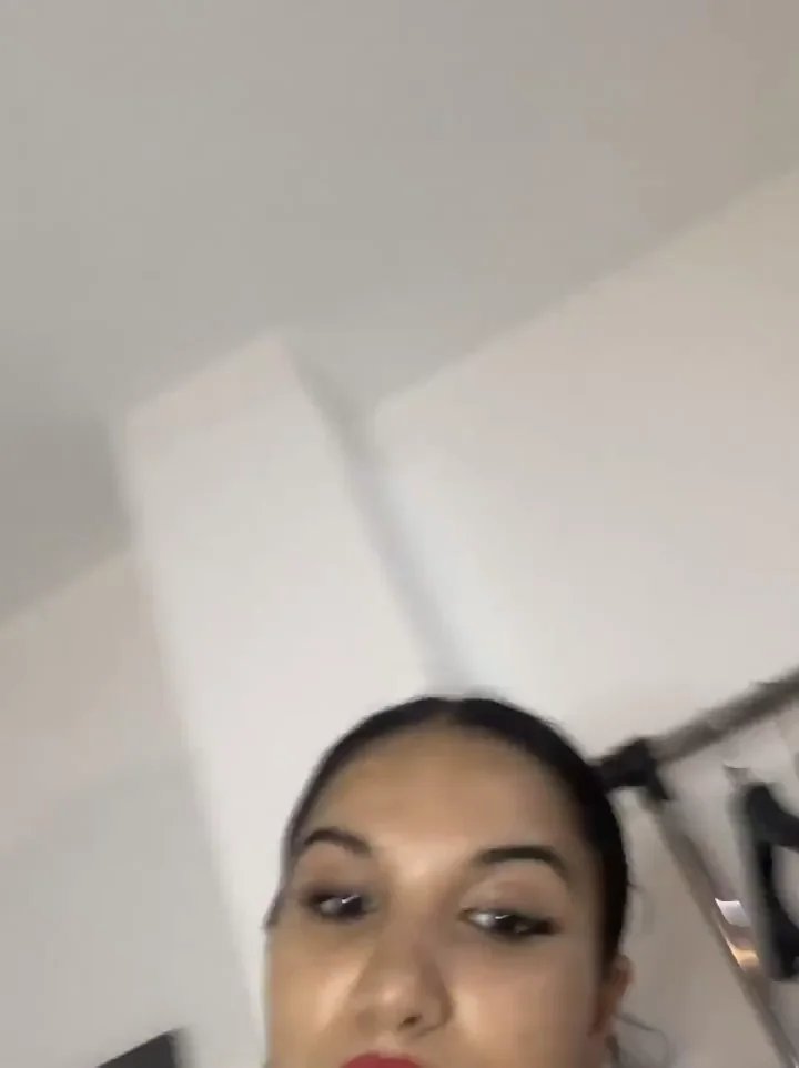 Unbox That Phat Latina Ass Tease