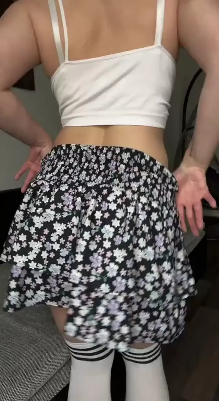 Here's your daily dose of vitamin ass!