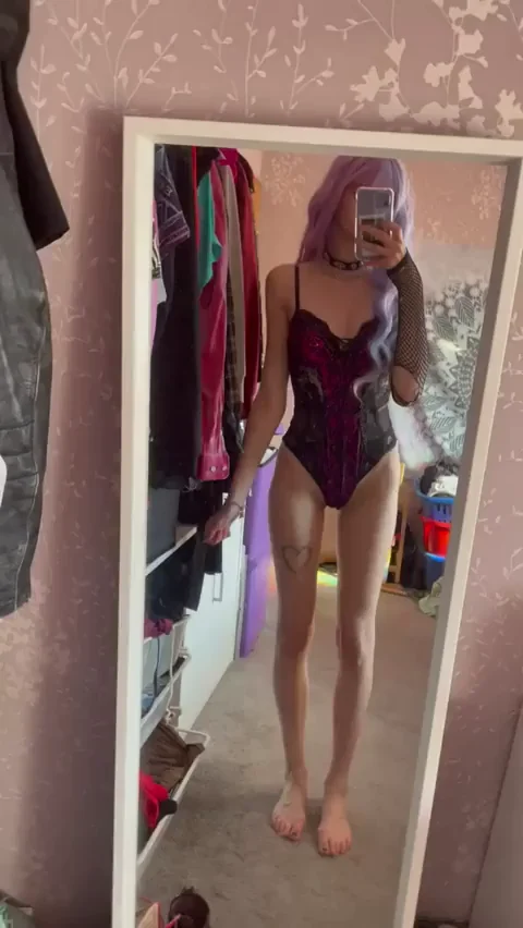 Neon-Haired Slut Flaunts New Pink Locks in Sexy Bodysuit