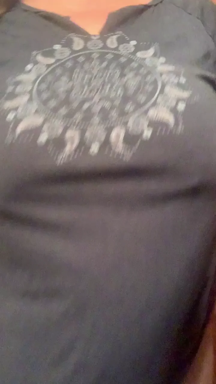 Nothing says Titty Tues quite like a good ole flash