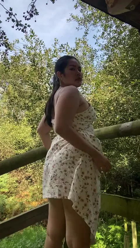 Oops! PAWG Slut's Tiny Dress Slip 😏🍑💦