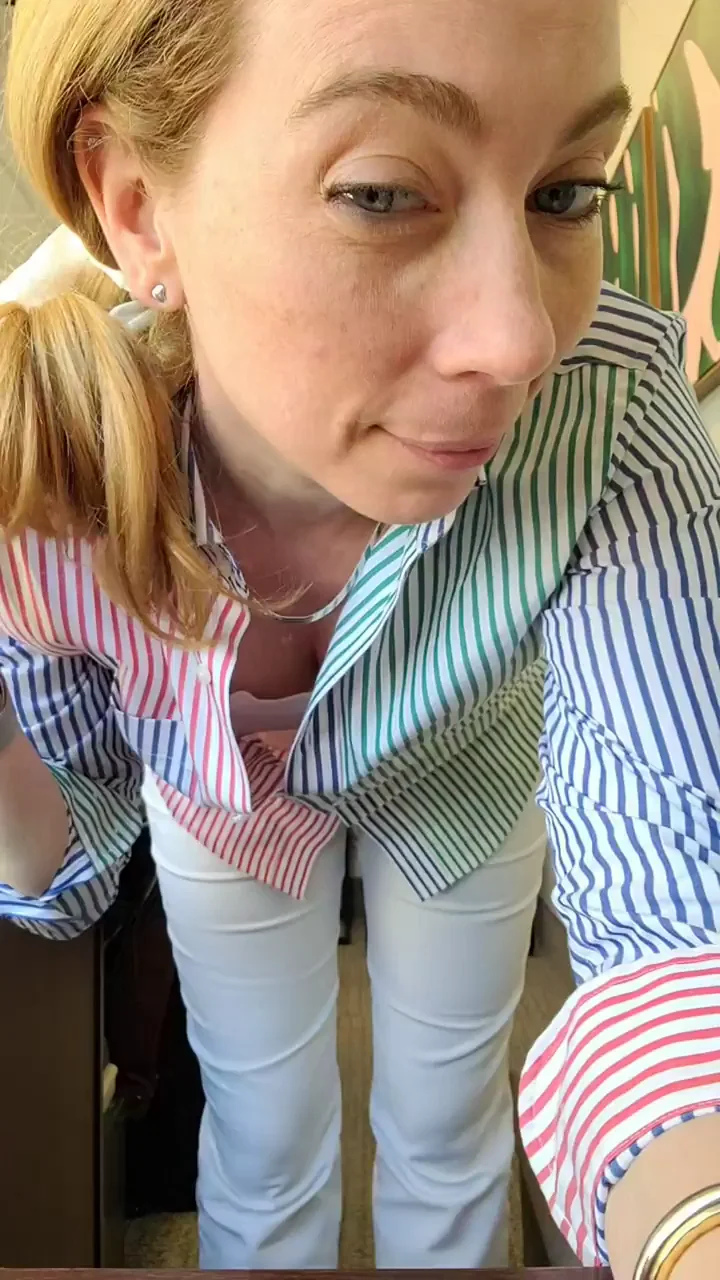 Summer Stipes and Twerk... (F)47