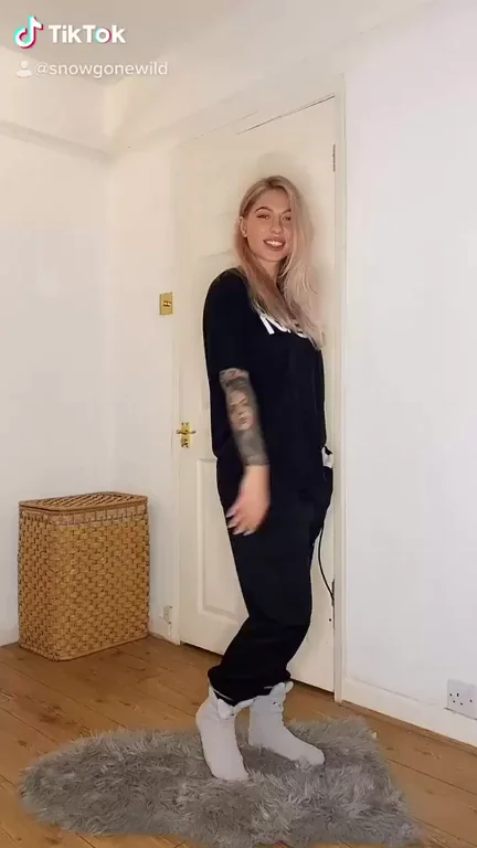 Tall TikTok Slut Teases in Panties and Fuzzy Socks