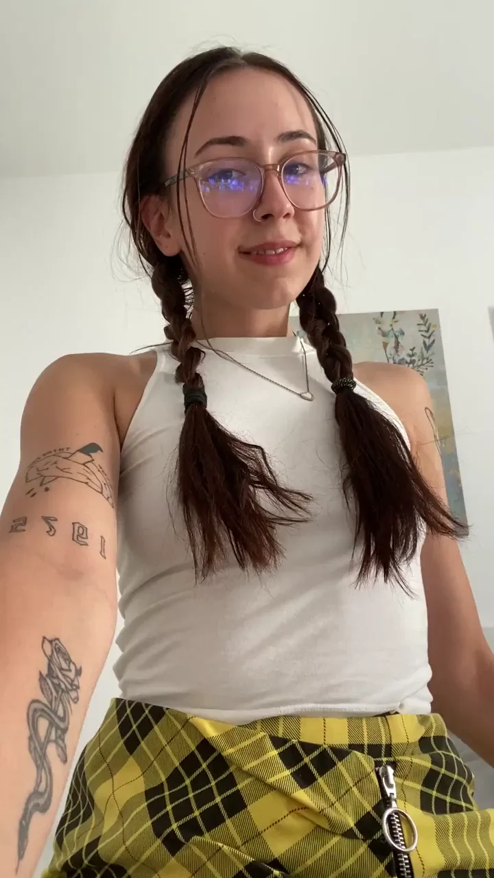 What would you do if I flashed you during class?