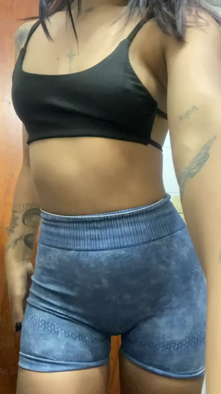 [f] After the gym I have to shower