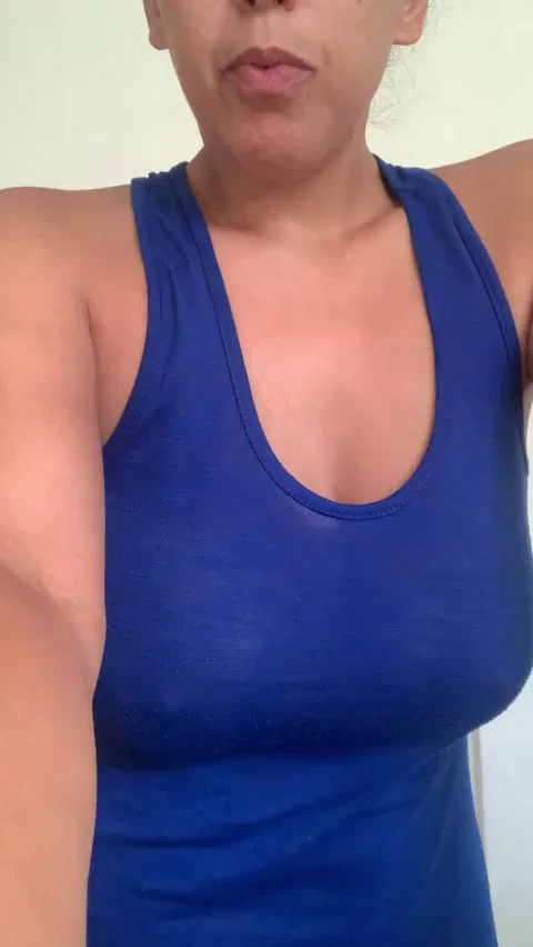 Latina Big Tit Slut Teases Her Jiggly Tits and Pussy for Facefucking
