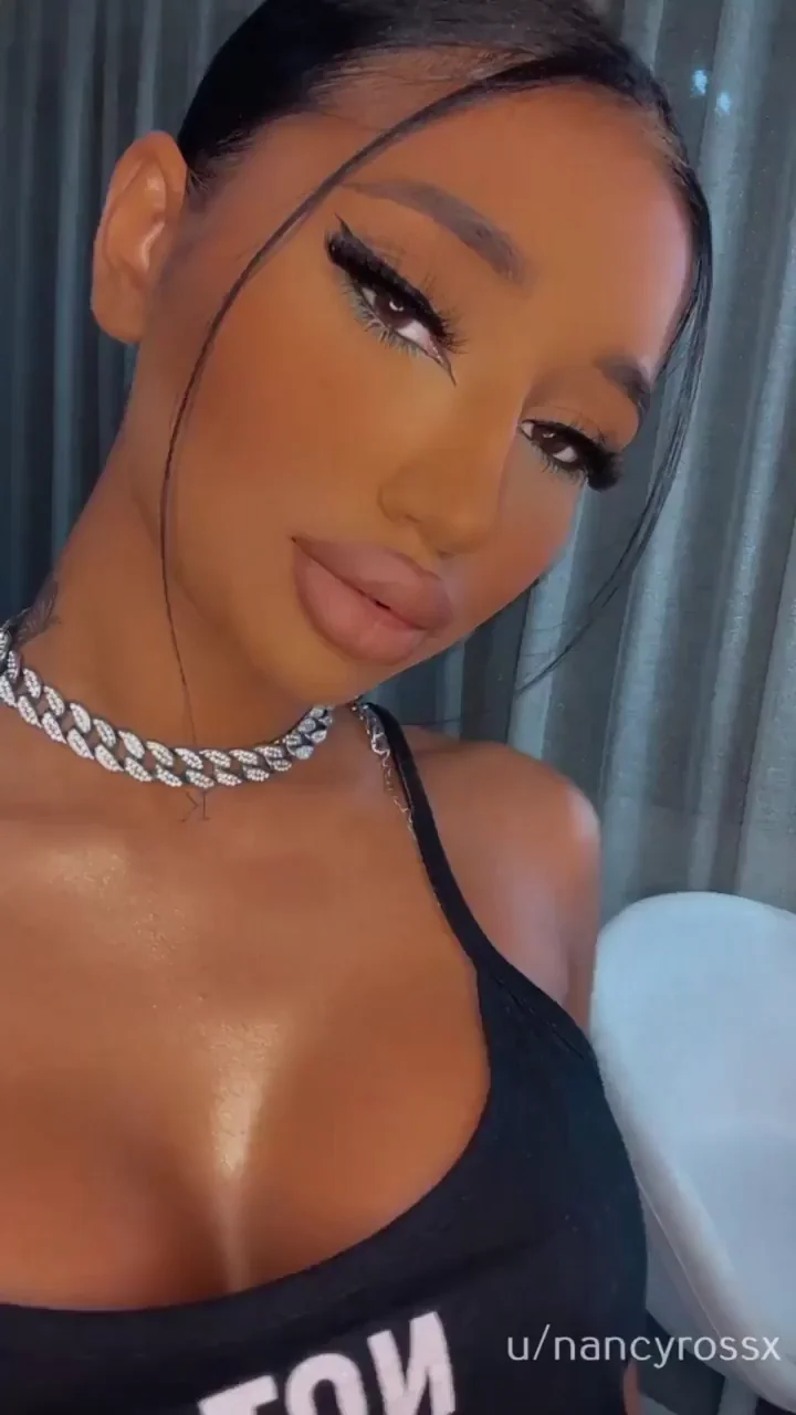 Waking Your Boner with My Slutty Tease 😈🍆