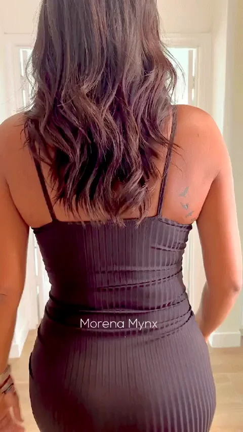Latina MILF Mic Drop ðŸŽ¤