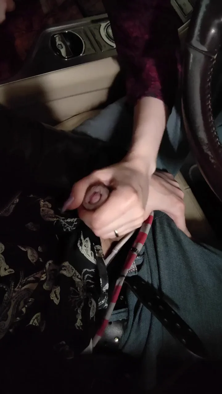 💦 Car Park Slut Wife Sucks Bull's Thick Cock & Licks Cum Off Wedding Ring for Hubby 😂🔥