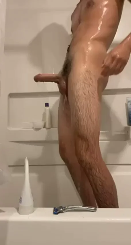 🫦 Wanna Suck My Thick Shower Cock? 🍆💦