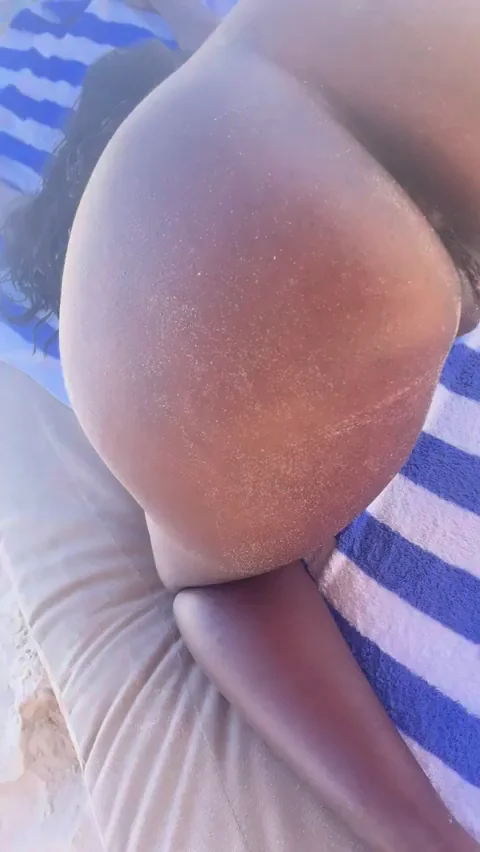 you wouldnt be disappointed being at the beach with me
