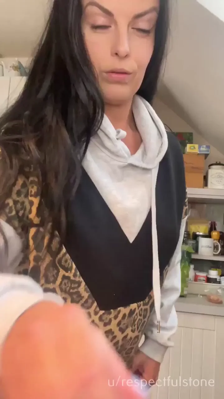 I'm that MILF who is always naked and horny