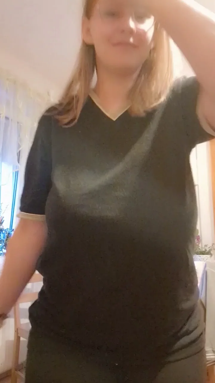 Hardworking Housewife Busts Out Massive Tits in Kitchen Surprise 😈🍈🍈