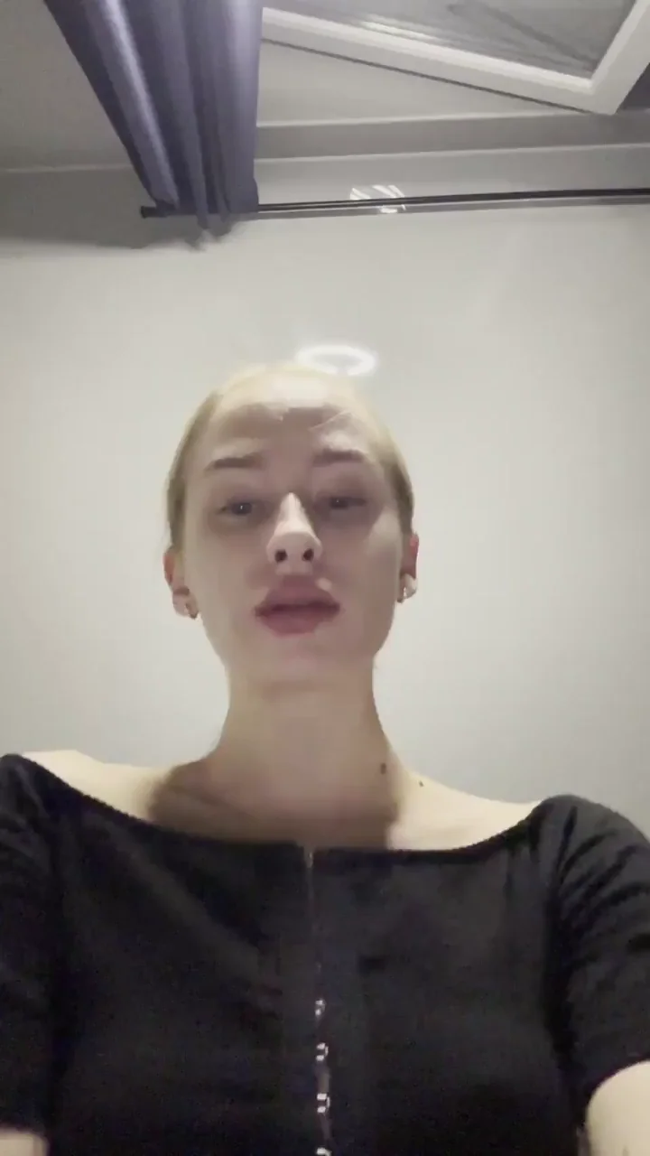 My nipples looks so suckable