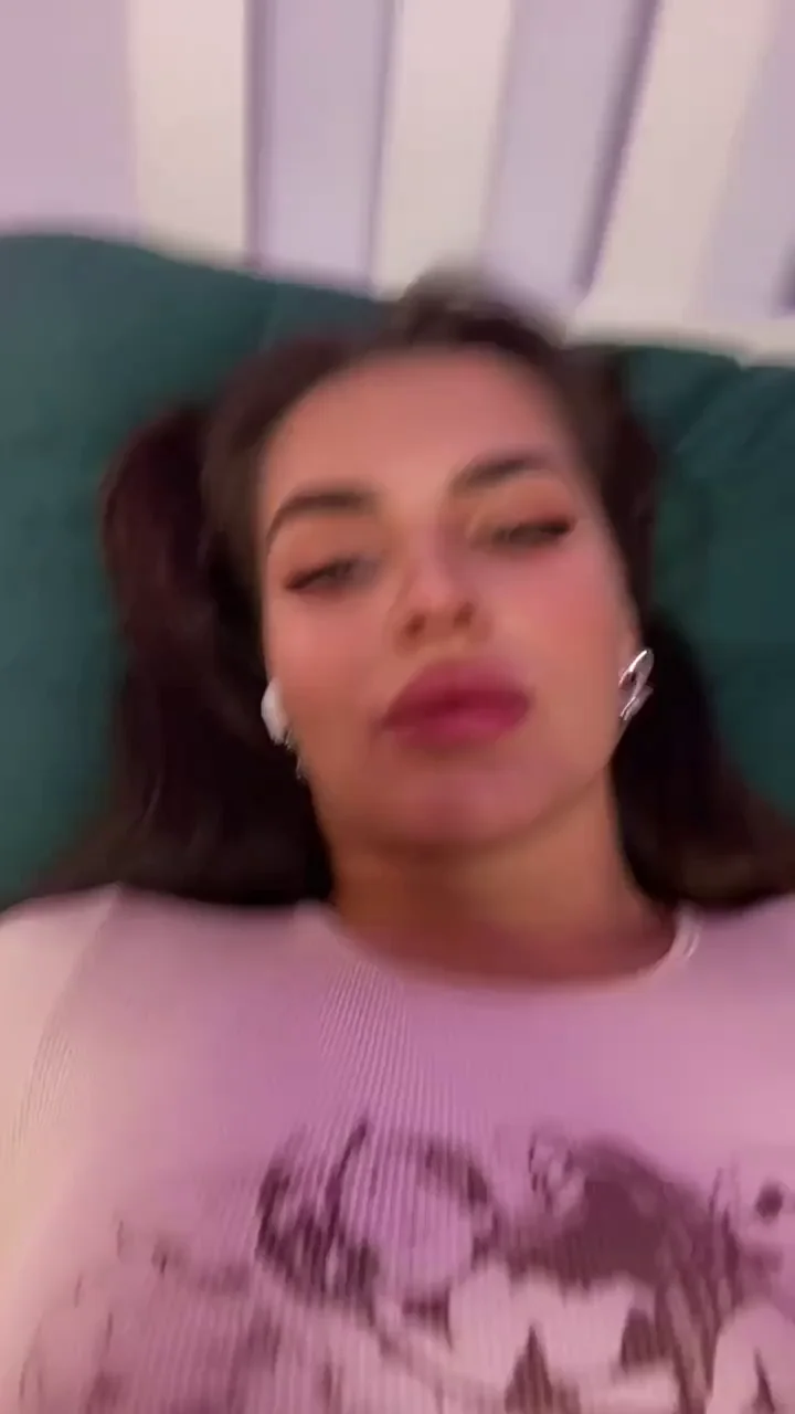 I have something special for you ðŸ’‹ (reveal)