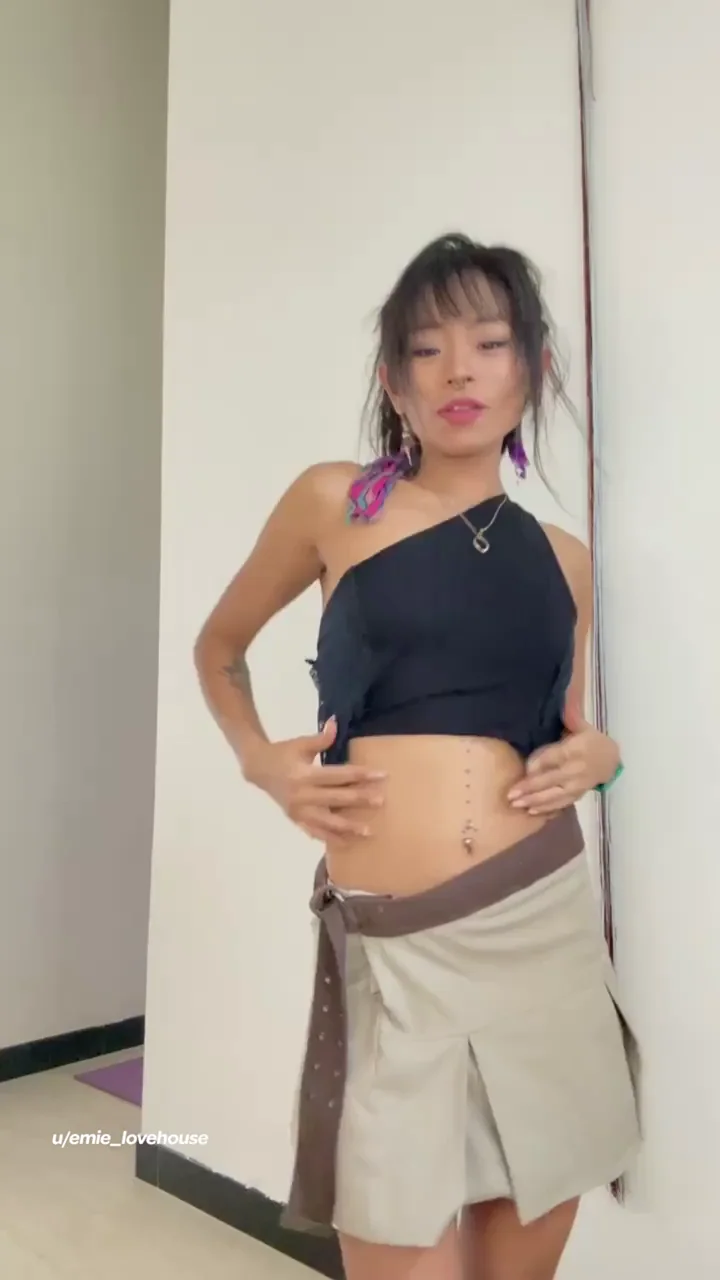 😍 Tiny Happy Titties Tease 💕