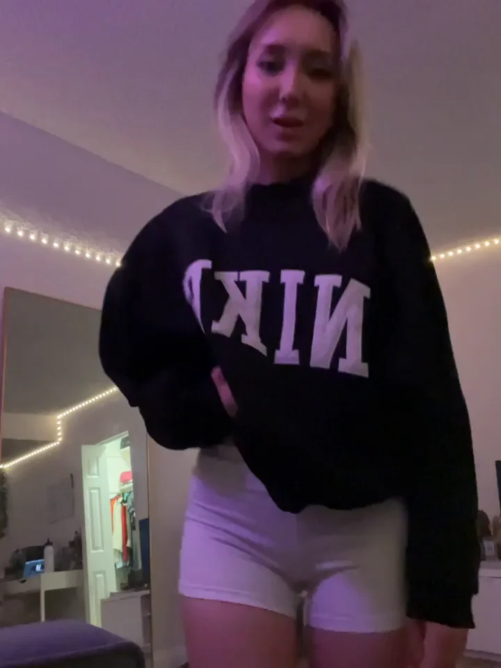 Skinny Slut's Massive Booty Tease in Tight Shorts