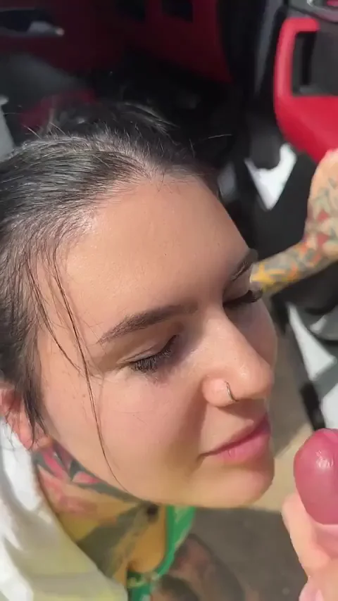 He had a wife at home that he said wouldn't ever let him give her a facial... so i let him give me one instead, that dosn't make me a bad person does it
