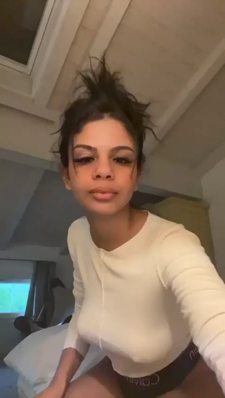 Let's break the record for palest titty shake
